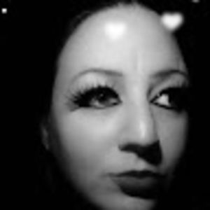 Meet your Posher, Jennielynn